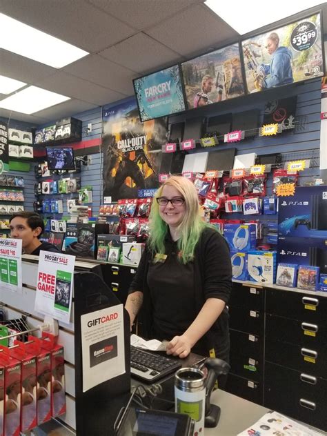 gamestop lake elsinore